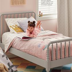 家具设计 Crate＆Barrel 2019年欧美儿童房设计电子画册