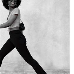 灯饰设计 Briloner 2026年便携式无绳台灯设计图片电子图册