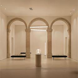 Sulion 2025年西班牙简约风格灯具设计素材图片电子书