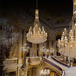 灯饰设计 Arredoluce 2025年意大利水晶灯饰灯具设计素材图片