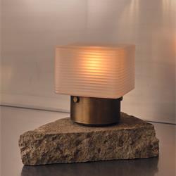 灯饰设计:NEOZ 2025年高档酒店餐厅无绳台灯图片电子目录