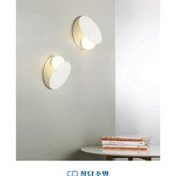 灯饰设计:Lighting News 2025年韩国现代时尚灯饰产品图片电子图册