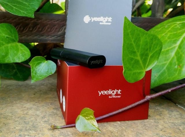小米Yeelight智能灯泡评测：做工精美